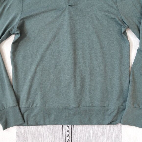 Vuori Women's Halo Performance Hoodie in Marsh - XS - Picture 3 of 10